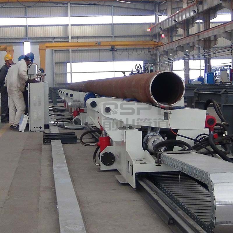 Conveying-Rotating-Welding Center for Pipe-Pipe